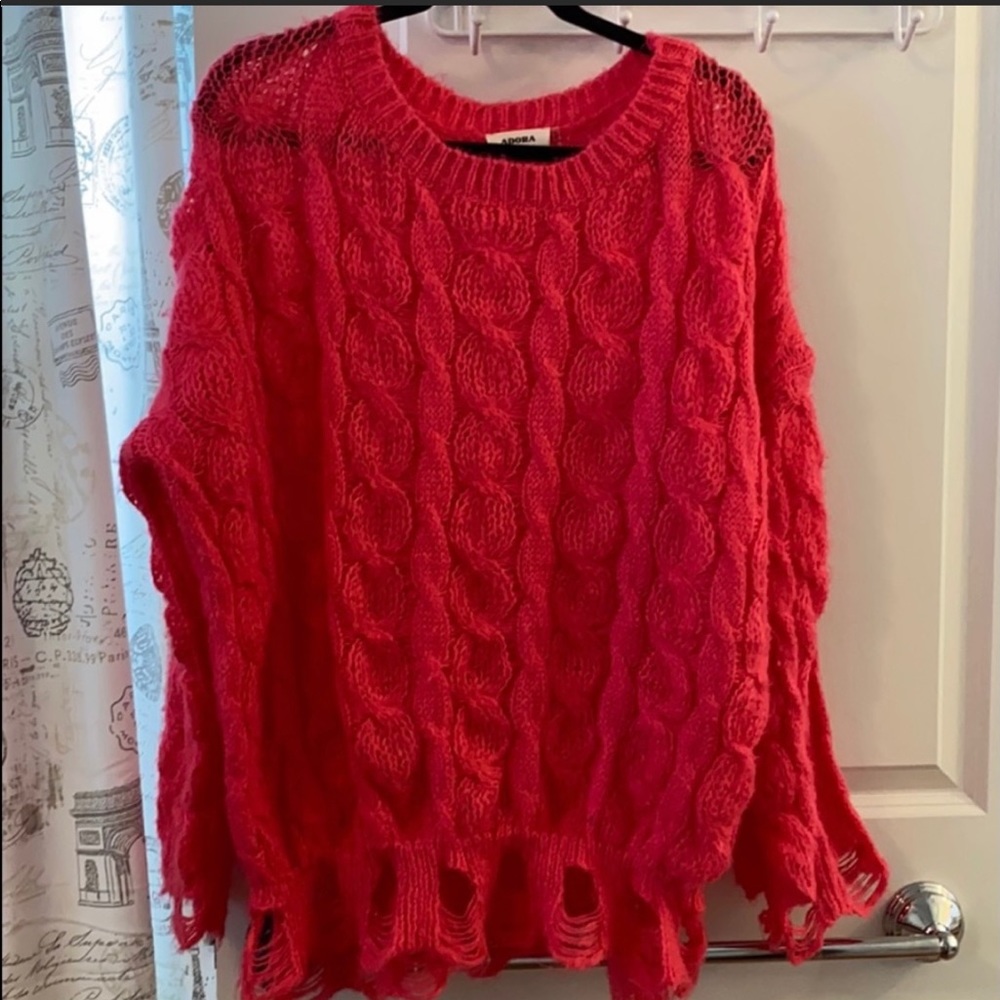 💕DISTRESSED BOUTIQUE SWEATER!🎀XL